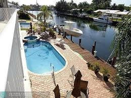 2731 Northeast 28th Court, Unit 2 Lighthouse Point, FL 33064 - Photo 1 of 30 Photo 1