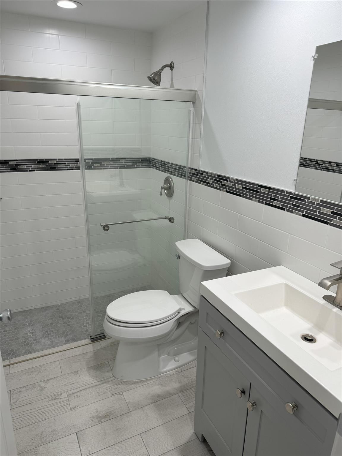2731 Northeast 28th Court, Unit 2 Lighthouse Point, FL 33064 - Photo 27 of 30 Photo 29
