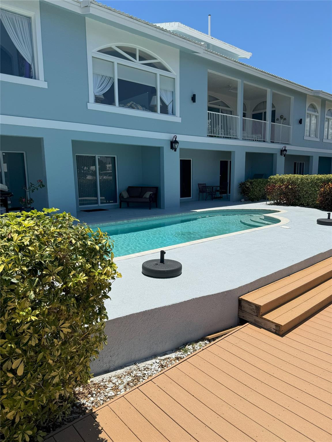 2731 Northeast 28th Court, Unit 2 Lighthouse Point, FL 33064 - Photo 7 of 30 Photo 8