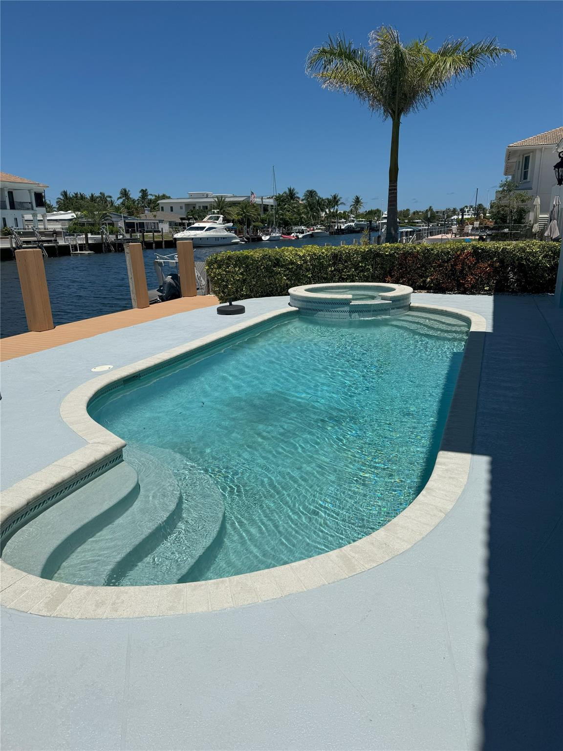 2731 Northeast 28th Court, Unit 2 Lighthouse Point, FL 33064 - Photo 8 of 30 Photo 9