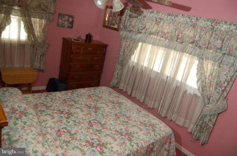 209 Old Magothy Bridge Road Pasadena, MD 21122 - Photo 12 of 15 Master Bedroom