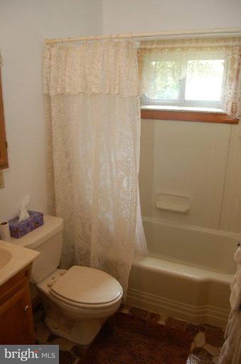 209 Old Magothy Bridge Road Pasadena, MD 21122 - Photo 15 of 15 Bathroom