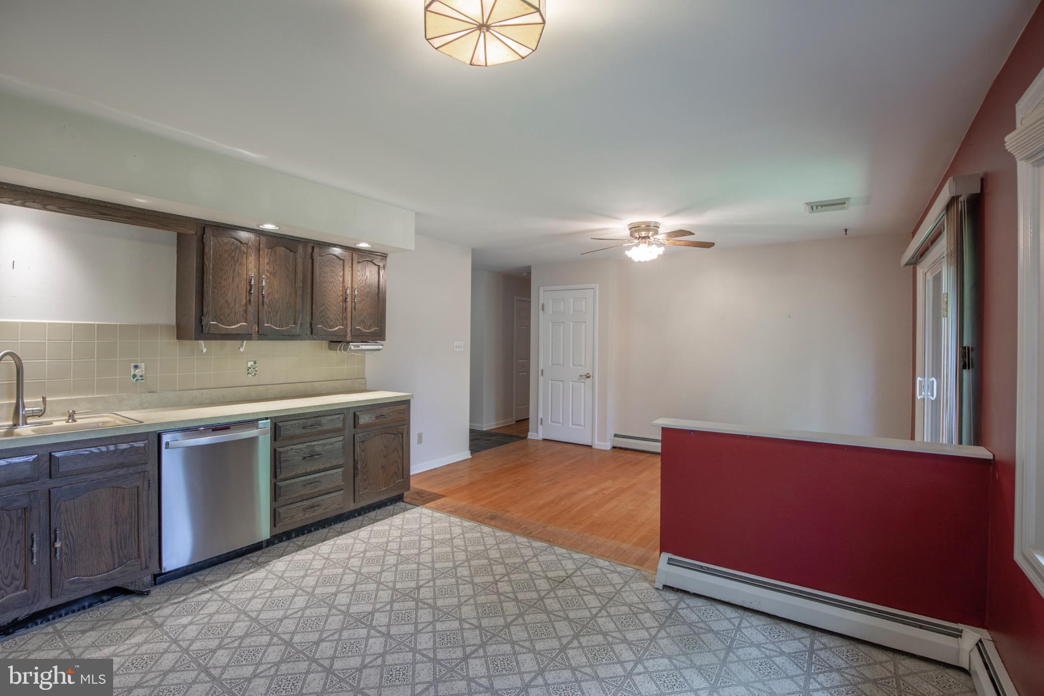 72 Heffner Road Royersford, PA 19468 - Photo 9 of 20 Eat-in kitchen view 2