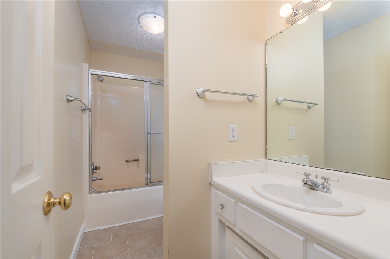 215 Orchard Grove Road Campobello, SC 29322 - Photo 19 of 34