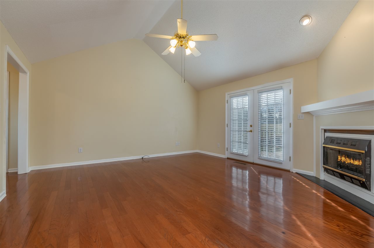 215 Orchard Grove Road Campobello, SC 29322 - Photo 7 of 34