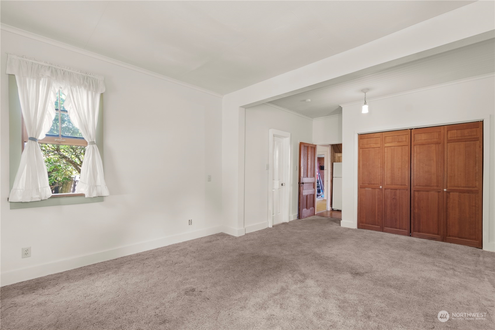 1115 43 Place Seaview, WA 98644 - Photo 13 of 33 Gallery Image 13