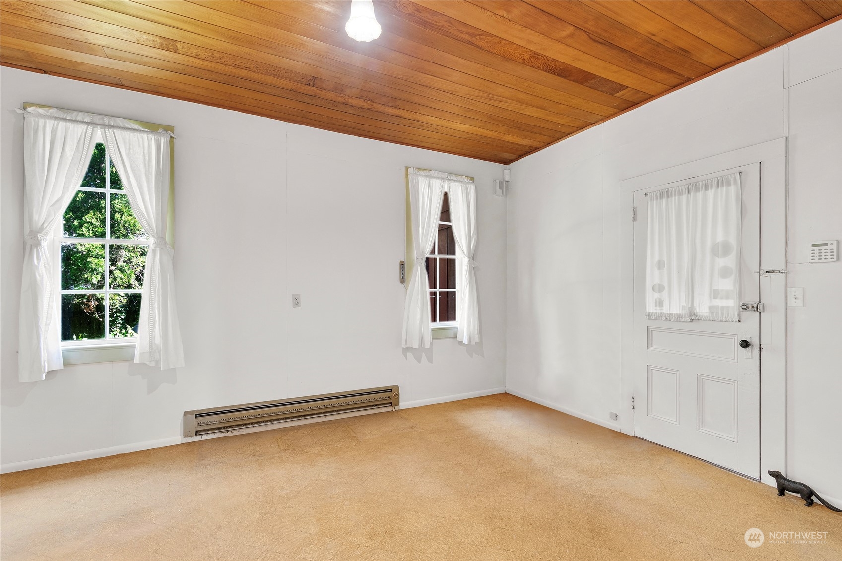 1115 43 Place Seaview, WA 98644 - Photo 15 of 33 Gallery Image 15