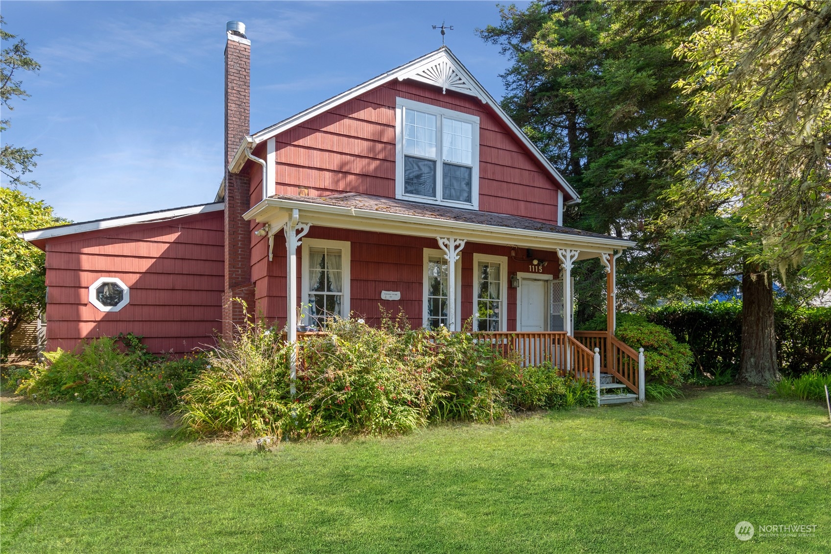 1115 43 Place Seaview, WA 98644 - Photo 27 of 33 Gallery Image 27