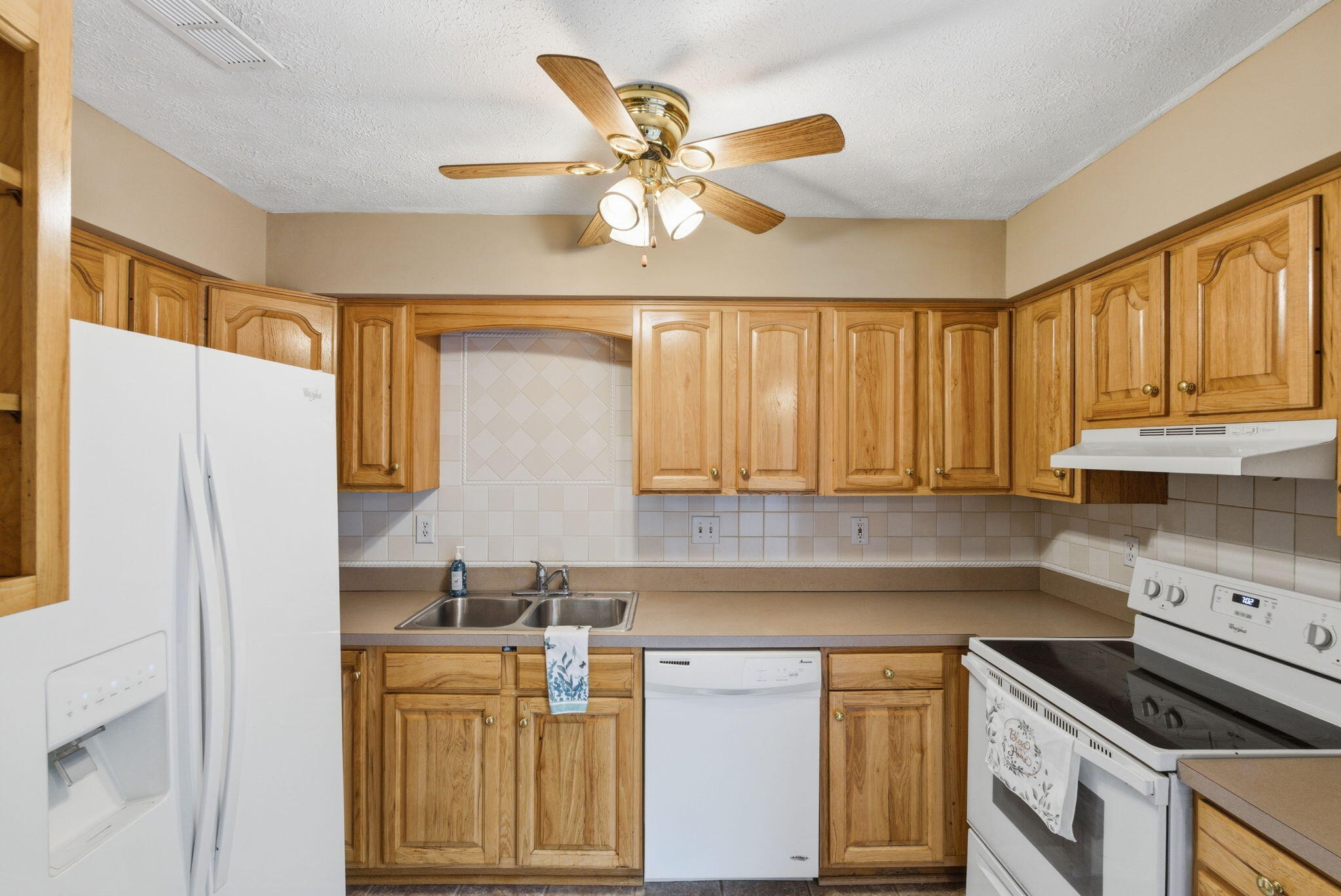 308 Squires Road Lexington, KY 40515 - Photo 21 of 50 17-web-or-mls-DSC02918