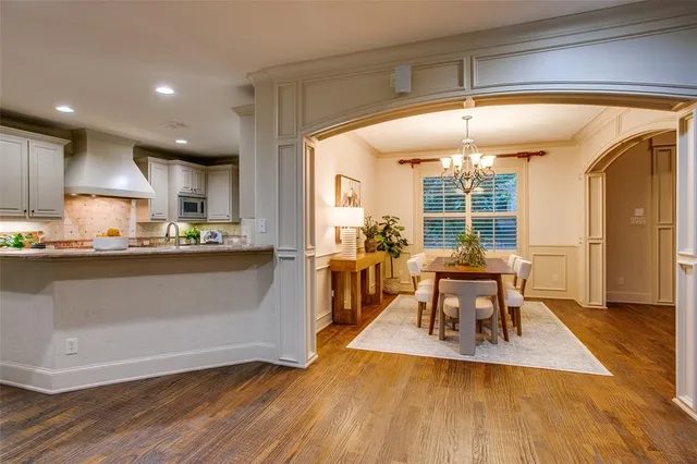 $1,200,000 | 7238 Casa Loma Avenue, Dallas, TX 75214