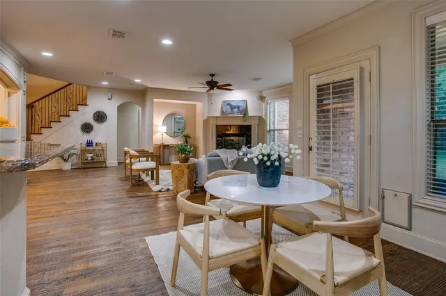 $1,200,000 | 7238 Casa Loma Avenue, Dallas, TX 75214