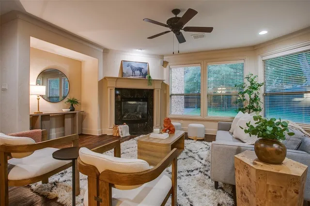 $1,200,000 | 7238 Casa Loma Avenue, Dallas, TX 75214