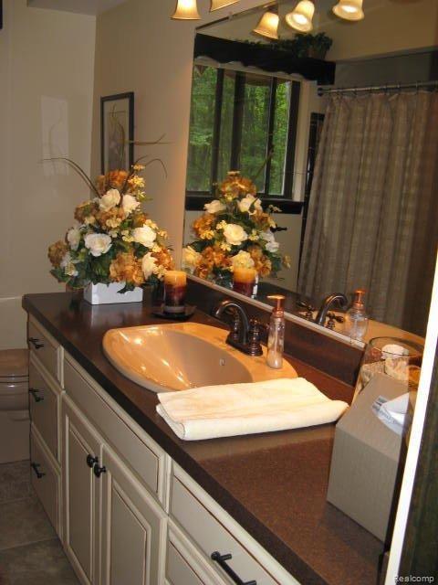 1788 Ridge Road White Lake, MI 48383 - Photo 17 of 18 Remodeled main floor bathroom