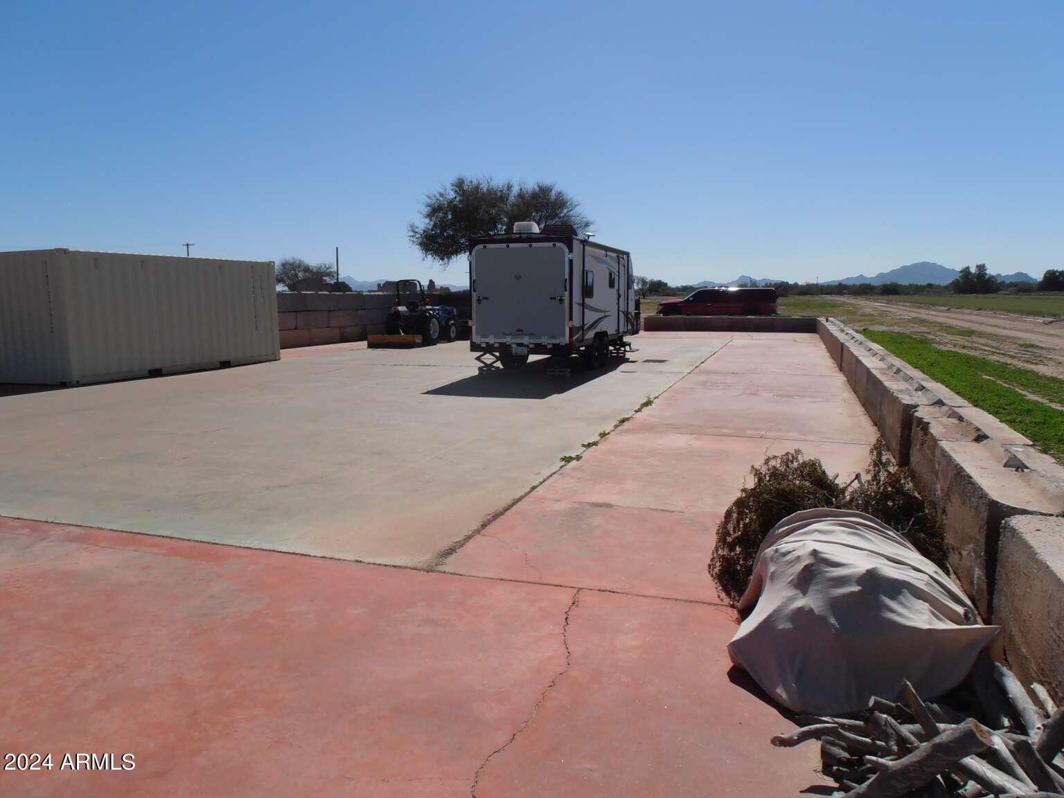 29490 South Overfield Road Eloy, AZ 85131 - Photo 14 of 21 Bragg.14