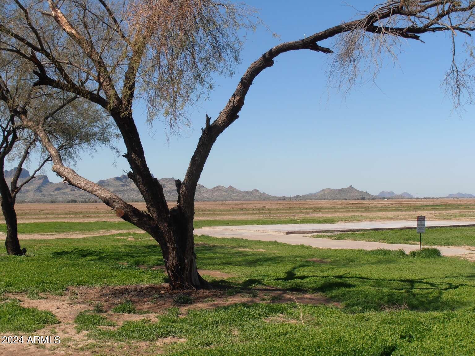 29490 South Overfield Road Eloy, AZ 85131 - Photo 3 of 21 Bragg.3