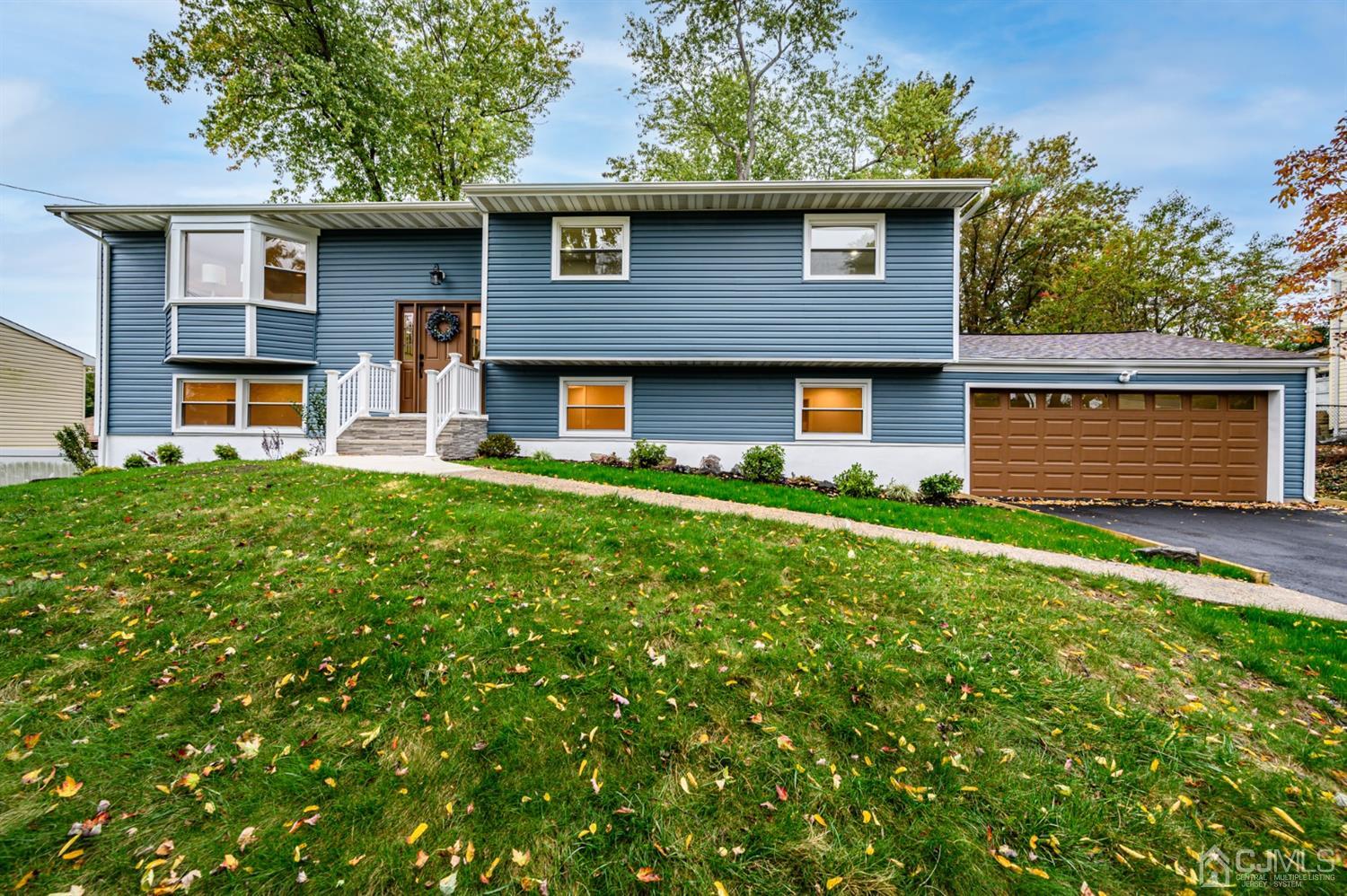 39 Wellington Road East Brunswick, NJ 08816 - Photo 1 of 44 Gallery Image 1
