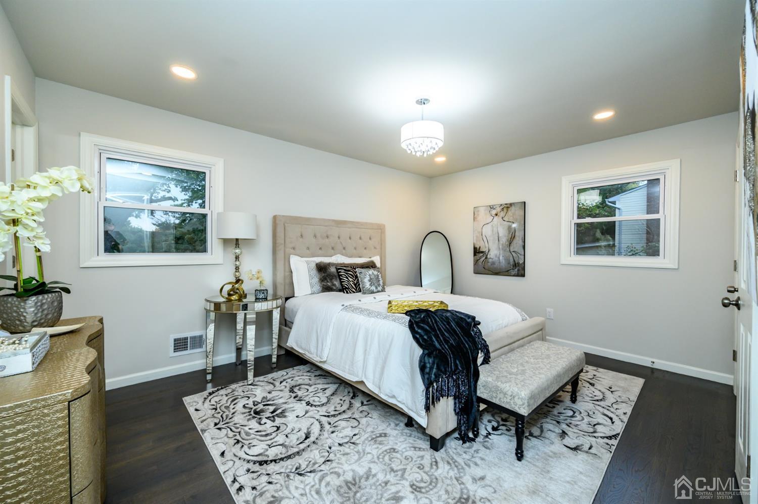 39 Wellington Road East Brunswick, NJ 08816 - Photo 16 of 44 Gallery Image 16