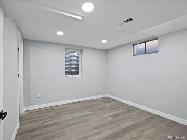 $669,000 | 951 East 10th Avenue, Broomfield, CO 80020