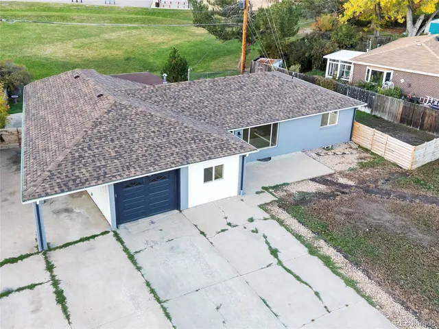 $679,000 | 951 East 10th Avenue, Broomfield, CO 80020