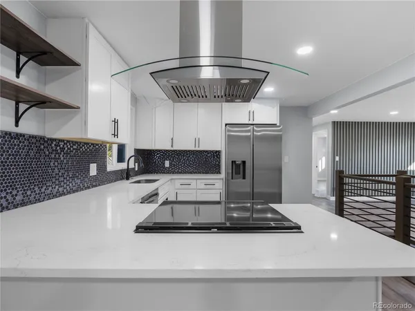 $669,000 | 951 East 10th Avenue, Broomfield, CO 80020