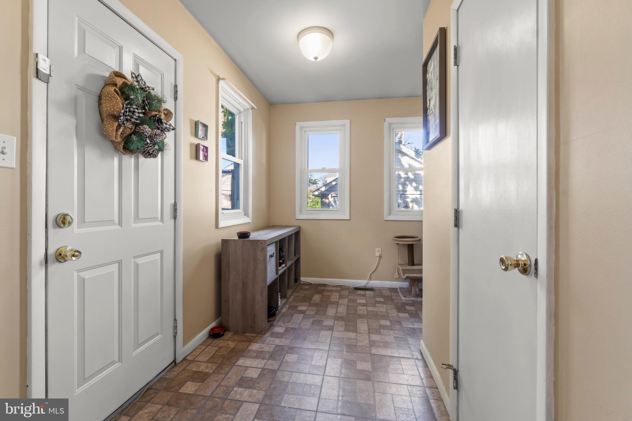 110 Delaware Avenue Delanco, NJ 08075 - Photo 13 of 31