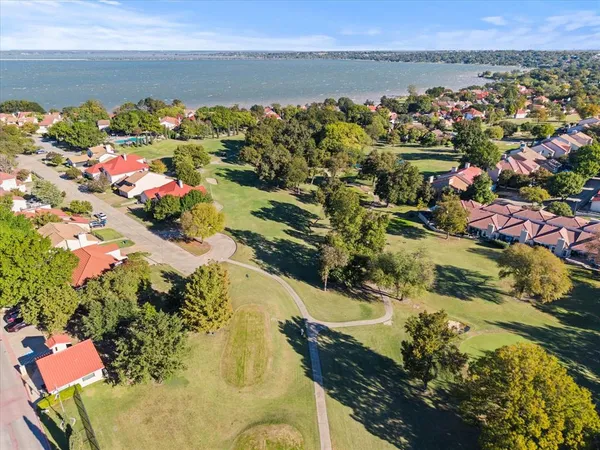 $2,100 | 3905 Village Drive, Rockwall, TX 75087