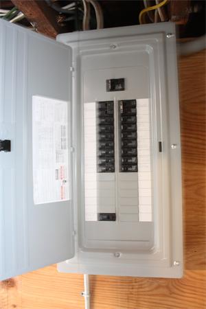 36 Rockway Road Peabody, MA 01960 - Photo 13 of 14 Gallery Image 13
