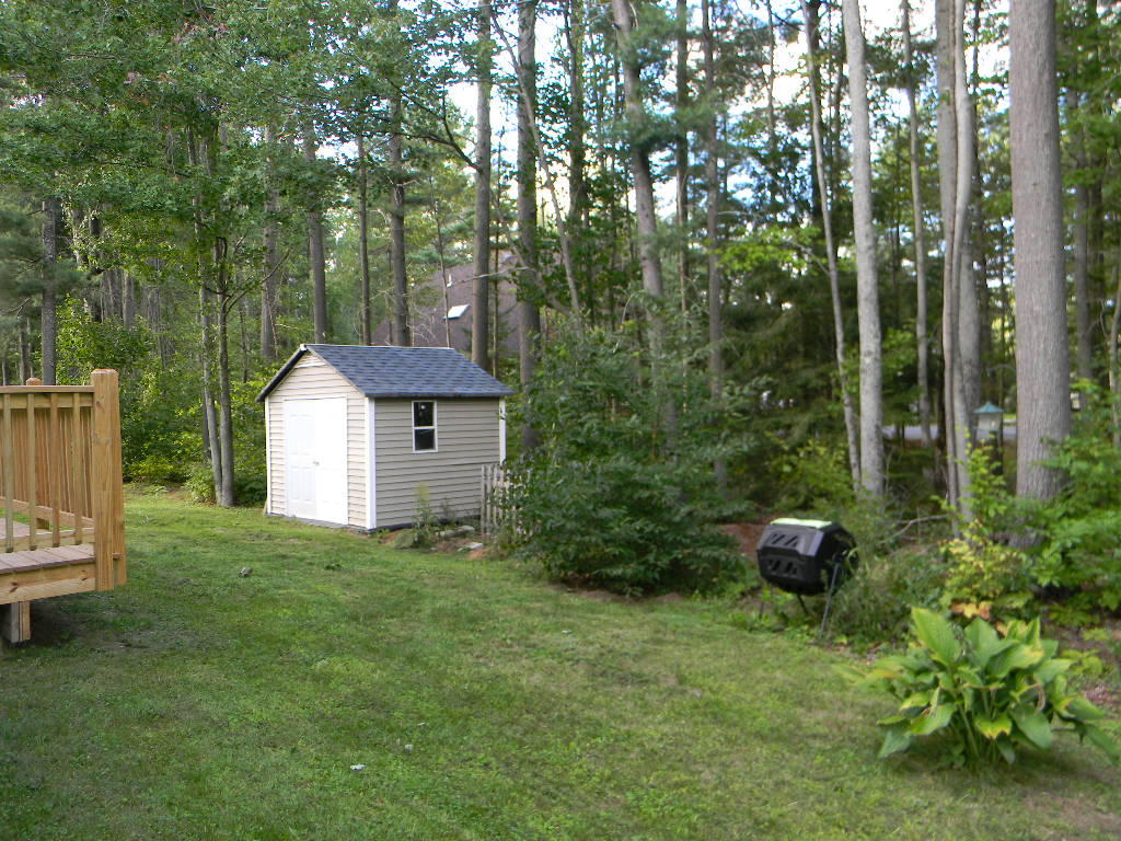 76 Rotherdale Road Brewer, ME 04412 - Photo 8 of 34 76 Rotherdale Backyard