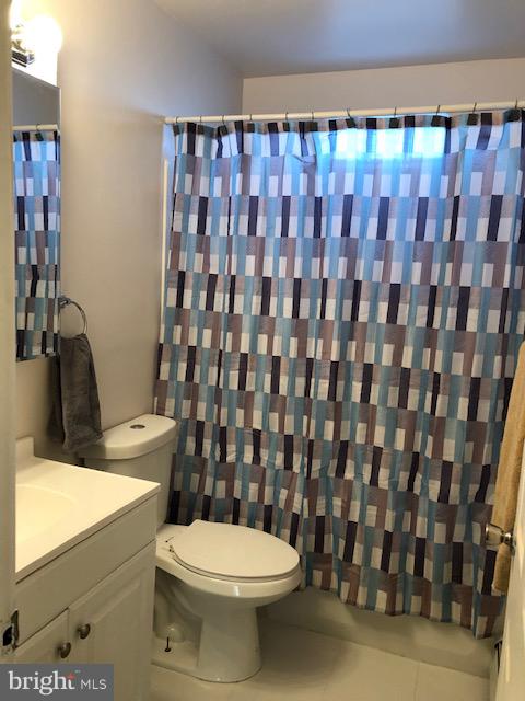 50 North Fellowship Road, Unit 1102 Maple Shade, NJ 08052 - Photo 2 of 9 Bathroom