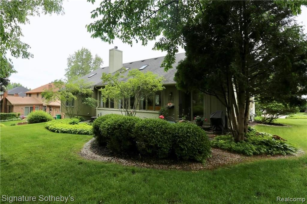 731 Stanford Circle Rochester Hills, MI 48309 - Photo 51 of 52