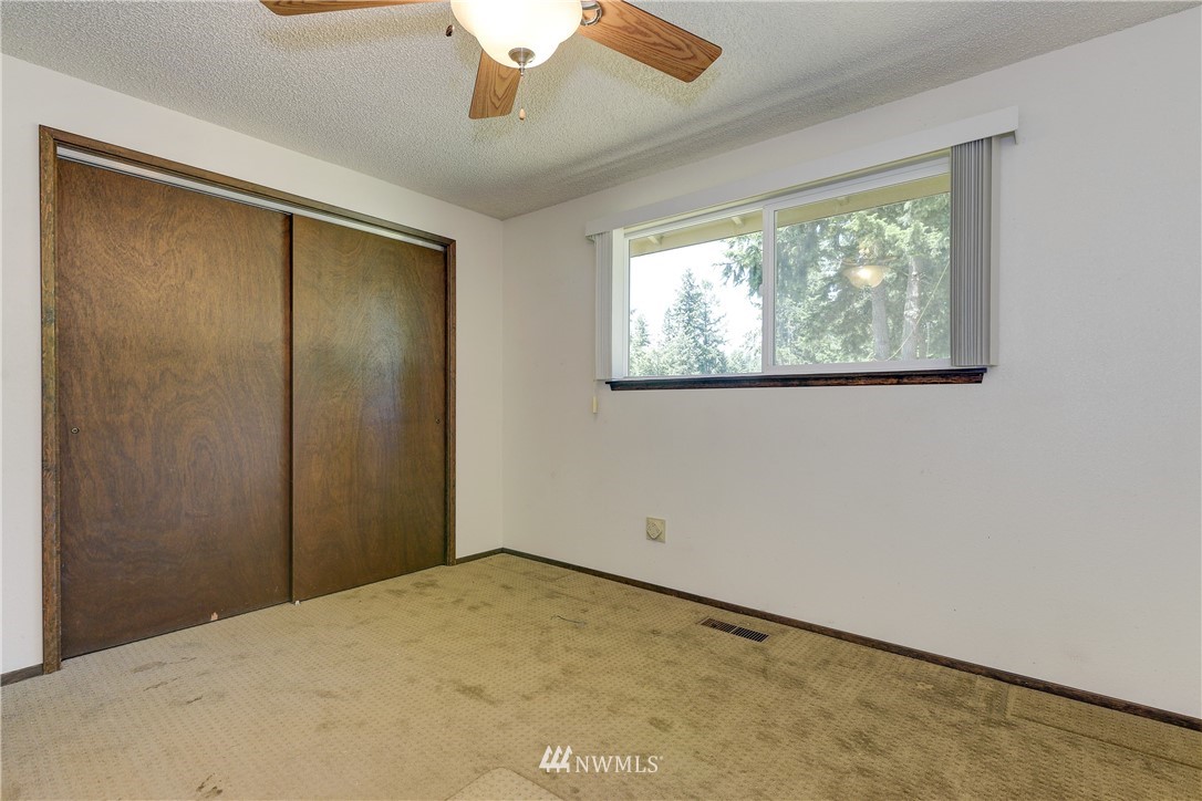 12604 Hubbard Road Southeast Rainier, WA 98576 - Photo 20 of 30 Gallery Image 20