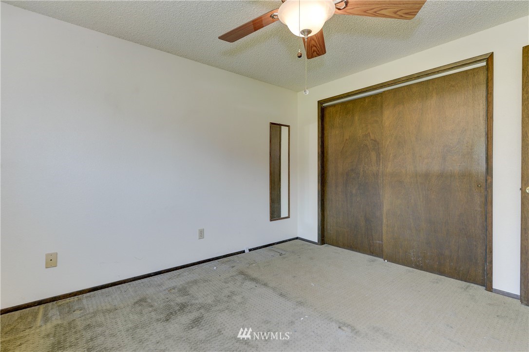 12604 Hubbard Road Southeast Rainier, WA 98576 - Photo 21 of 30 Gallery Image 21