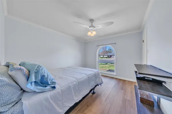 $295,000 | 401 Ferenz Court, Crowley, TX 76036