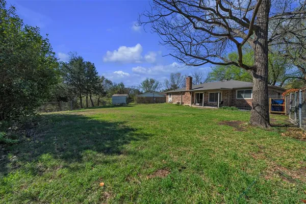 $295,000 | 401 Ferenz Court, Crowley, TX 76036