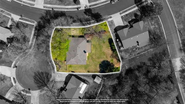 $295,000 | 401 Ferenz Court, Crowley, TX 76036