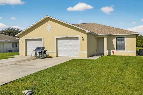 $475,000 | 906-908 Southeast 6th Court, Cape Coral, FL 33990