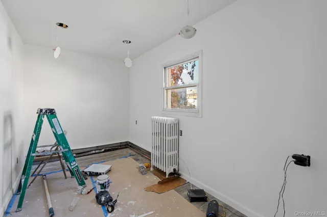 $3,200 | 87 Winnikee Avenue, Poughkeepsie, NY 12601