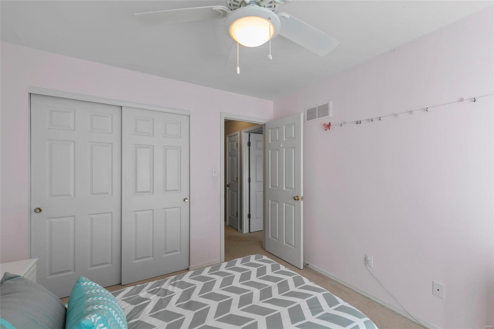 413 Arbor Spring Drive Ballwin, MO 63021 - Photo 18 of 32
