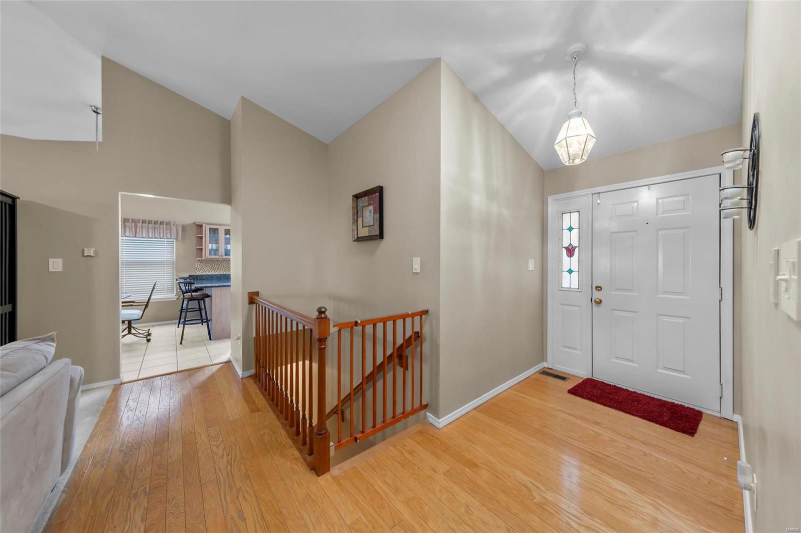 413 Arbor Spring Drive Ballwin, MO 63021 - Photo 4 of 32