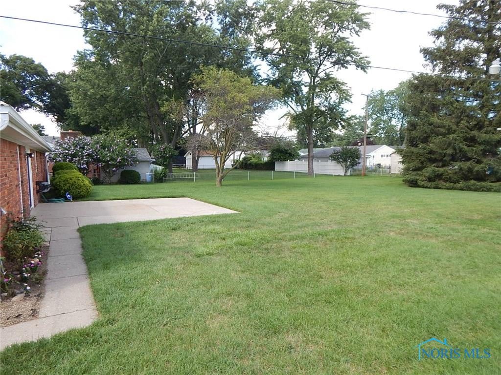 5114 Pawnee Road Toledo, OH 43613 - Photo 4 of 20 Gallery Image 4
