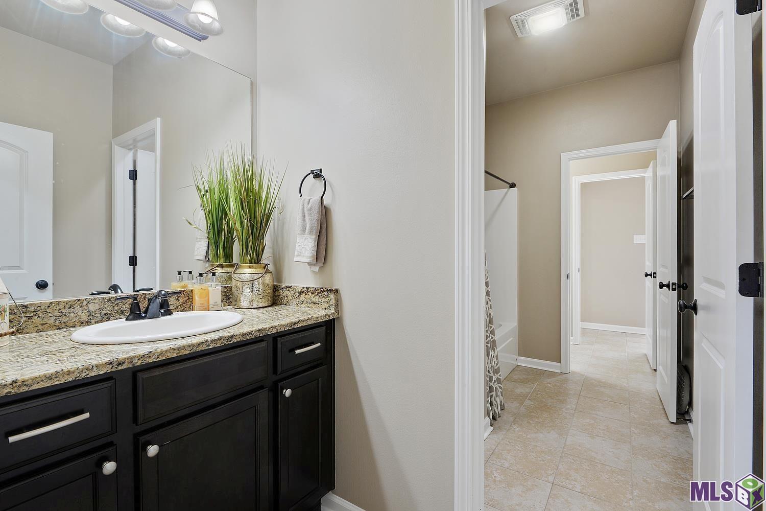 644 Greenwich Drive Baton Rouge, LA 70820 - Photo 8 of 10