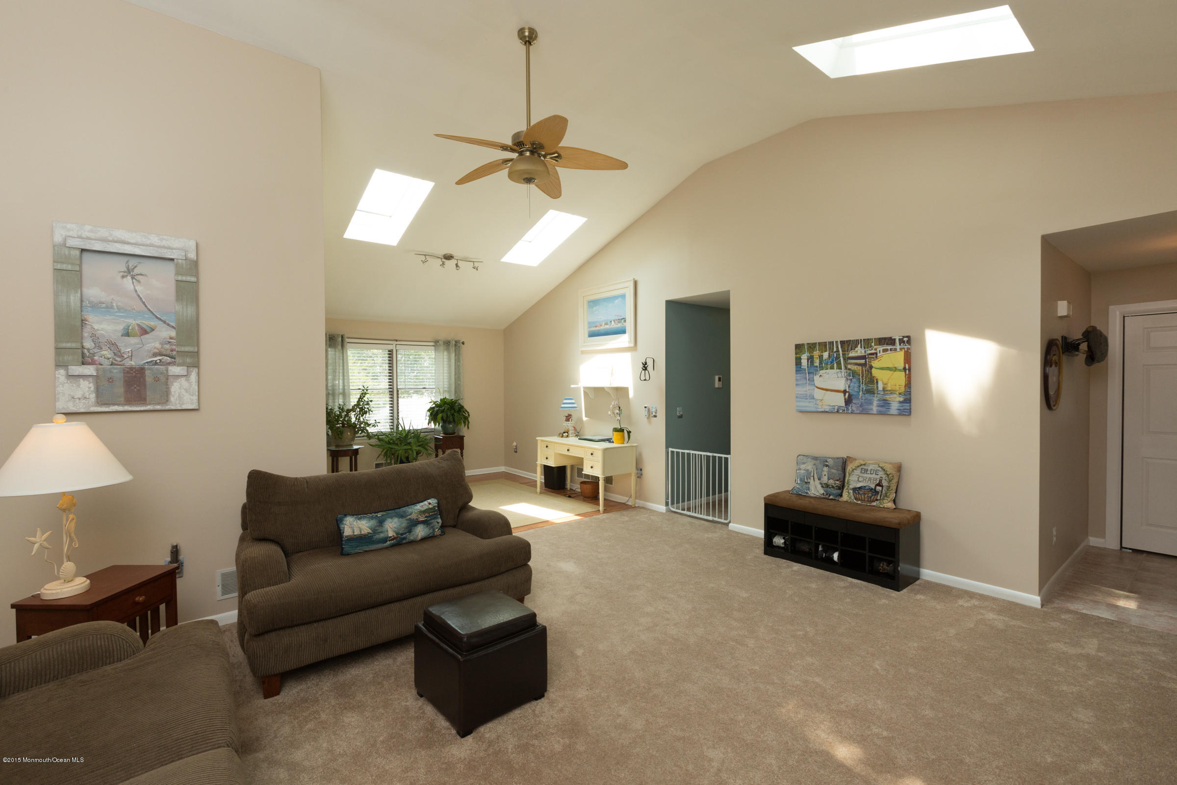 243 Van Zile Road Brick, NJ 08724 - Photo 11 of 40 10Living Room
