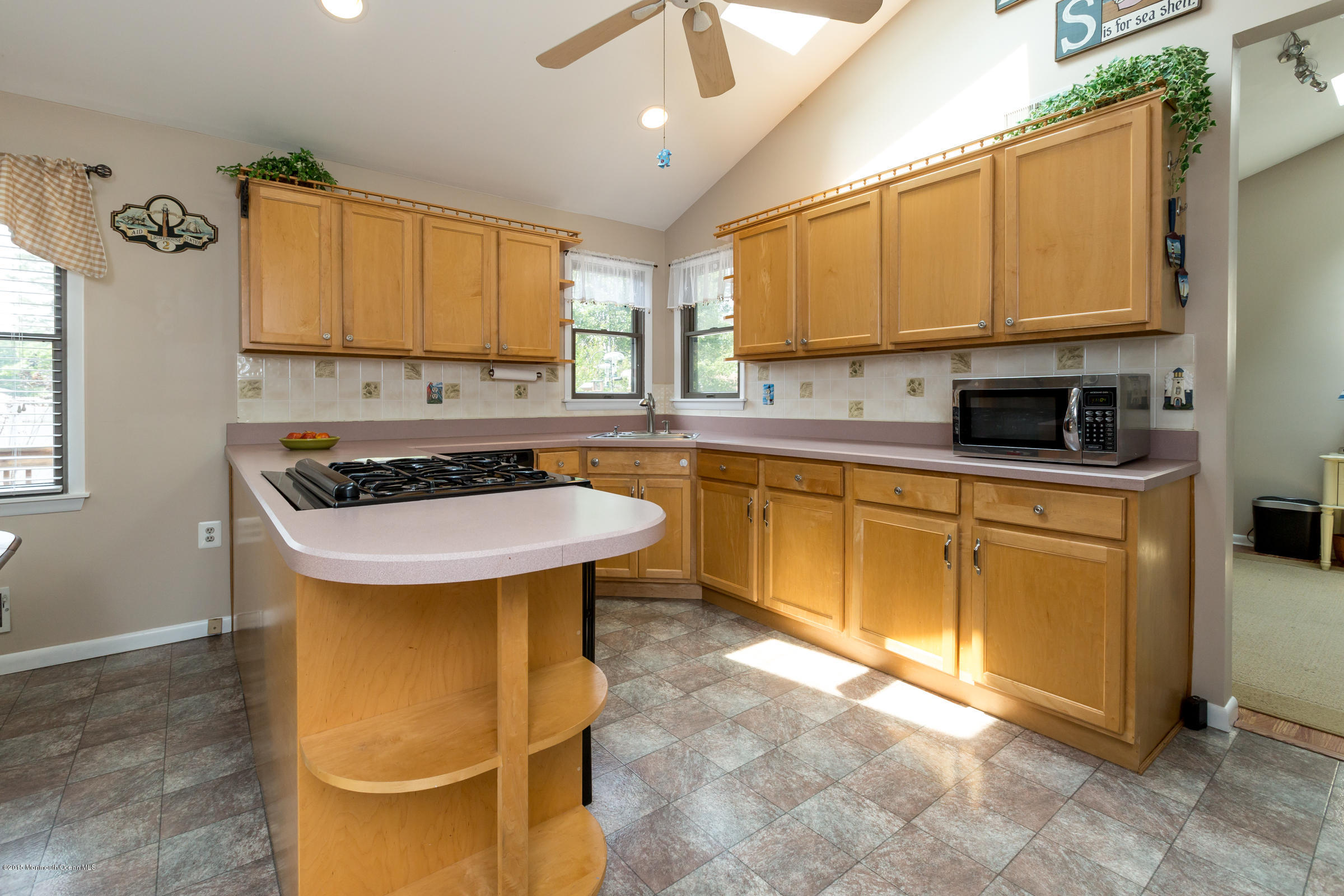 243 Van Zile Road Brick, NJ 08724 - Photo 15 of 40 14 Kitchen