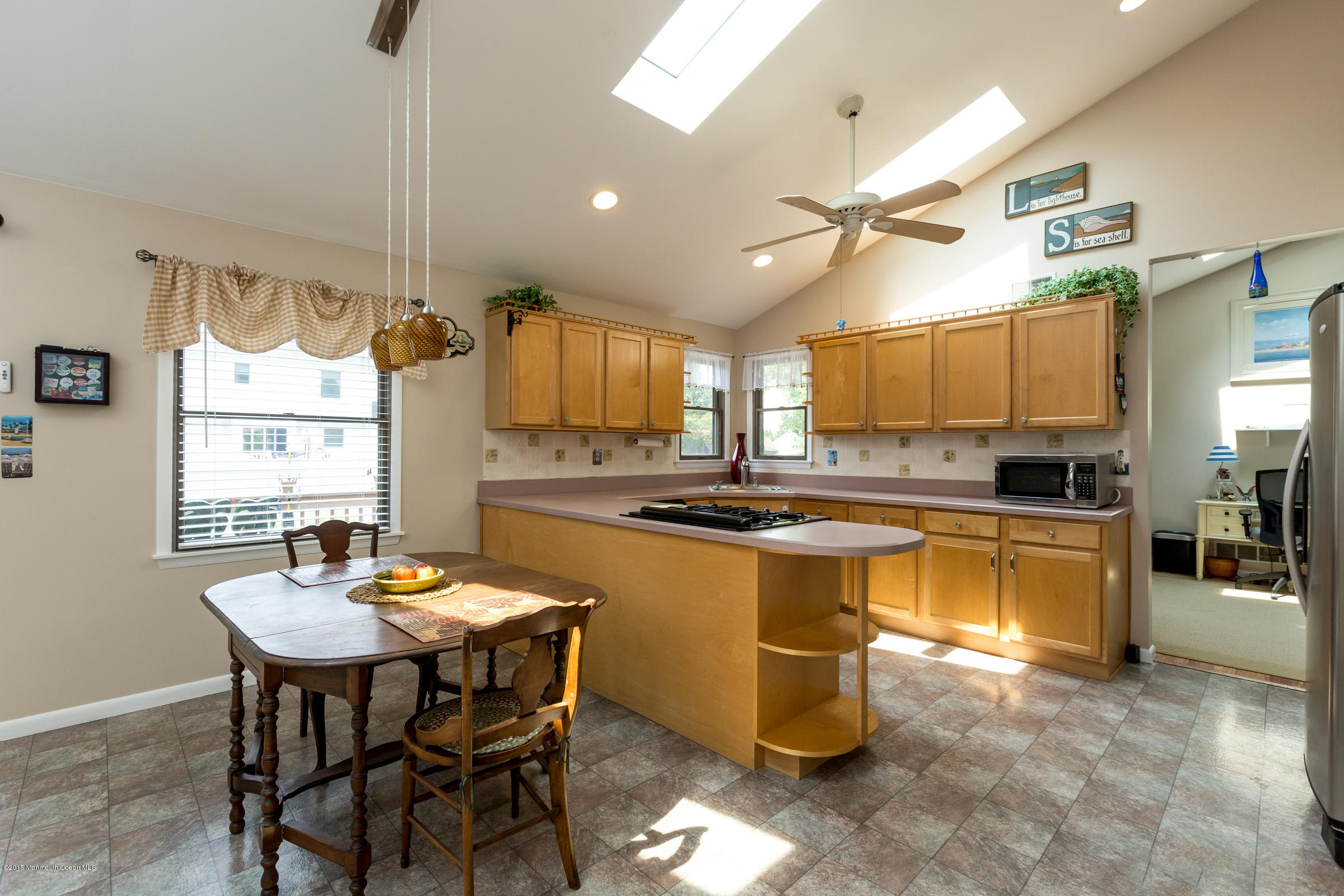 243 Van Zile Road Brick, NJ 08724 - Photo 18 of 40 17 Kitchen