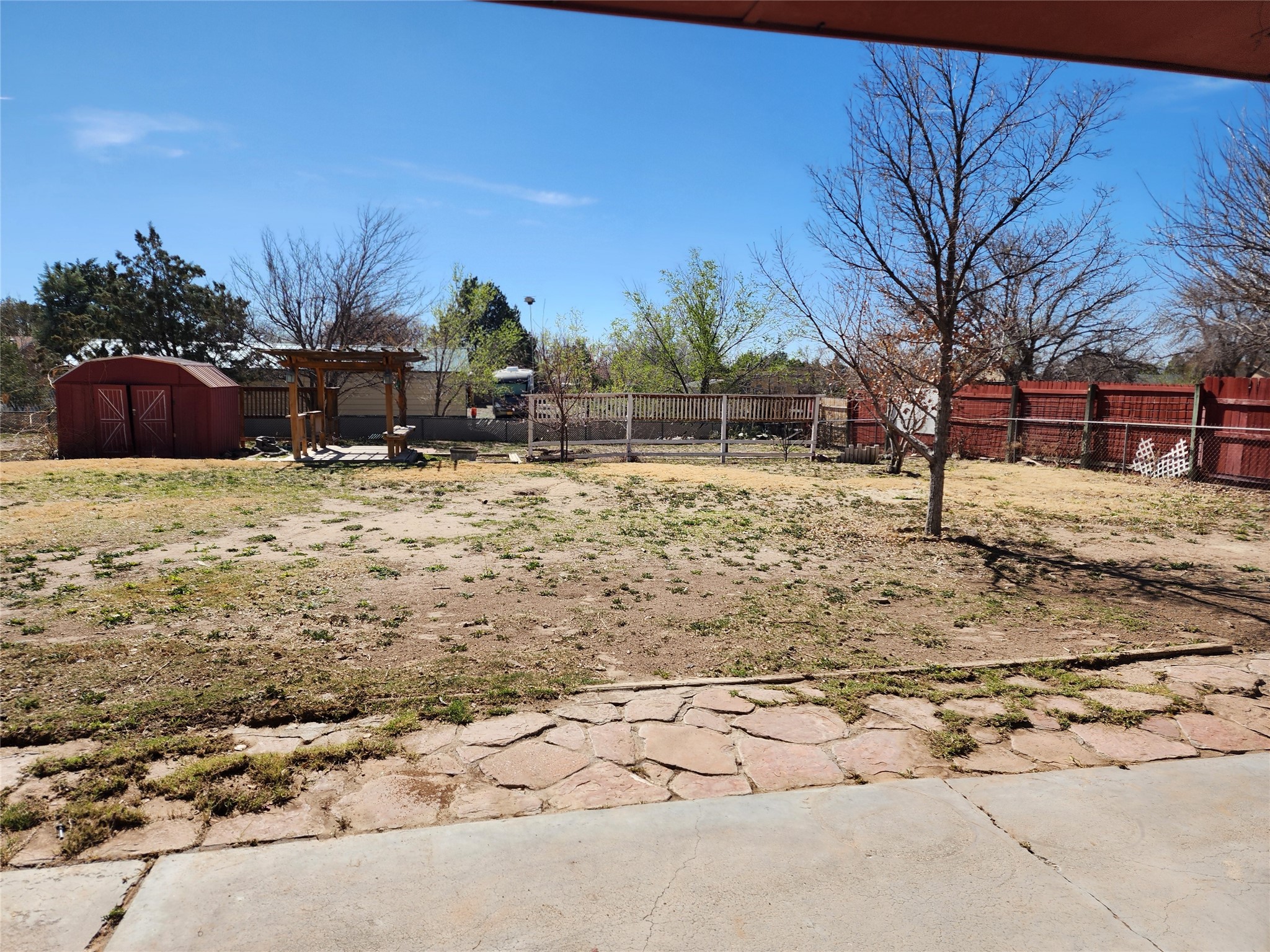 405 Godfrey Avenue Rio Communities, NM 87002 - Photo 31 of 38 Backyard