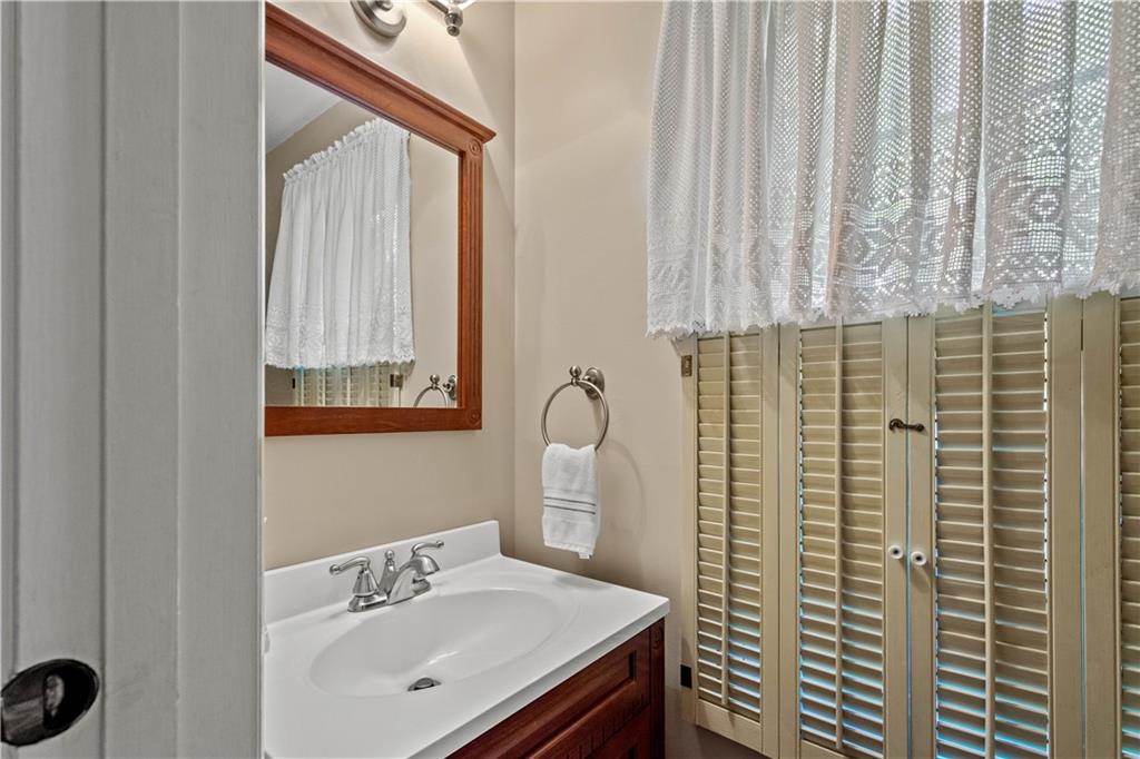 290 Hays Road Pittsburgh, PA 15241 - Photo 11 of 29 Gallery Image 11