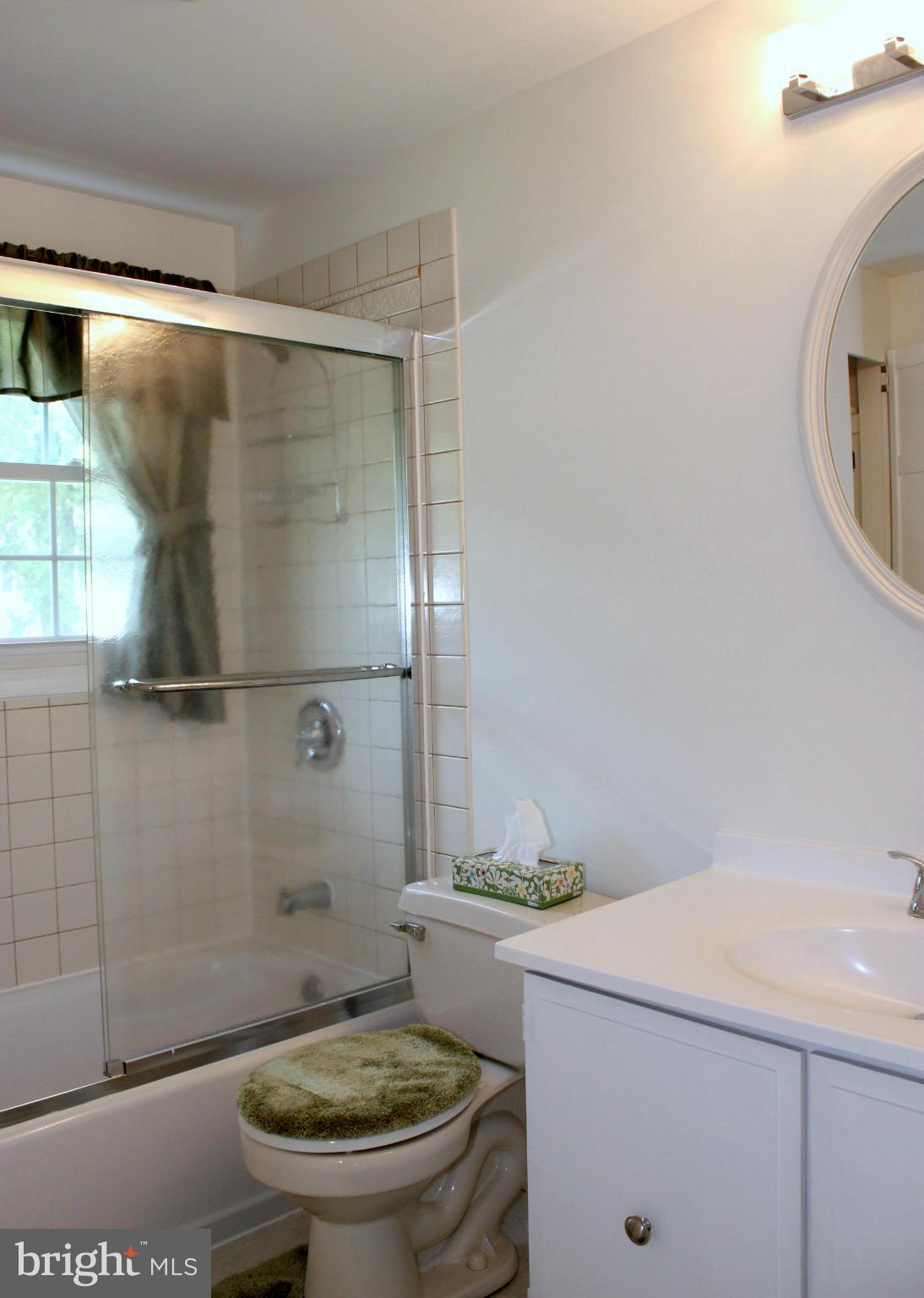 8707 Crystal Rock Lane Laurel, MD 20708 - Photo 20 of 30 Upstairs Hall Bath