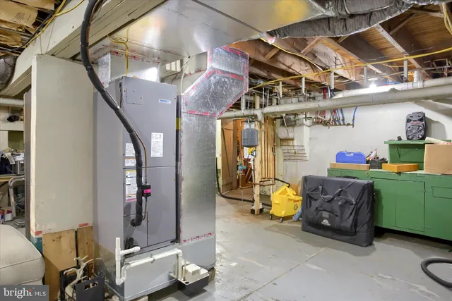 $465,000 | 310 West Caracas Avenue, Hershey, PA 17033