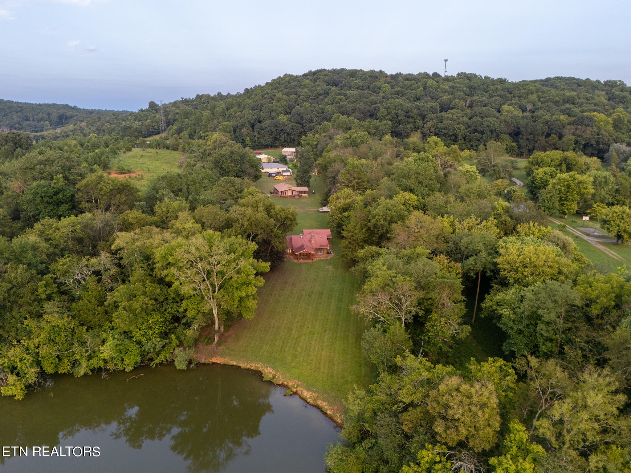 6385 Matlock Bend Road Loudon, TN 37774 - Photo 2 of 6 DJI_20240821201839_0130_D-HDR