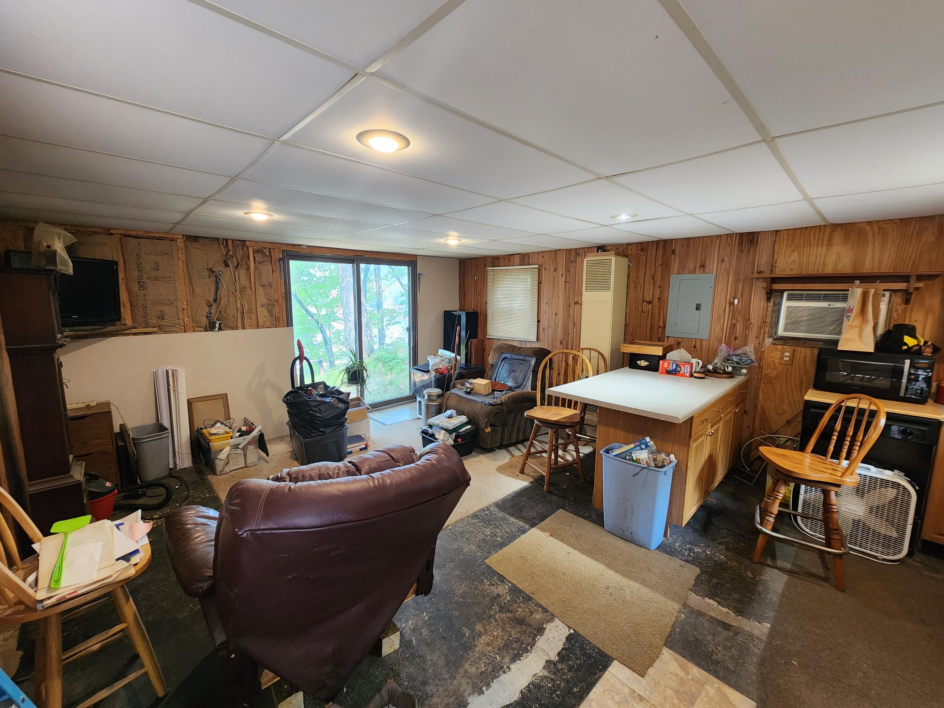 5986 McKibben Road Delton, MI 49046 - Photo 3 of 12 20230725_132959